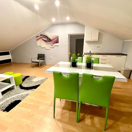 Apartments Suzi Crikvenica Eksteriør billede